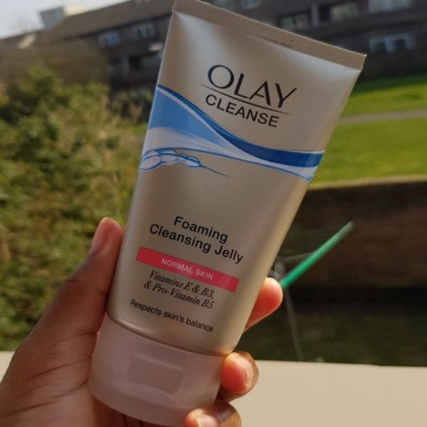 Sữa rửa mặt Olay của Mỹ