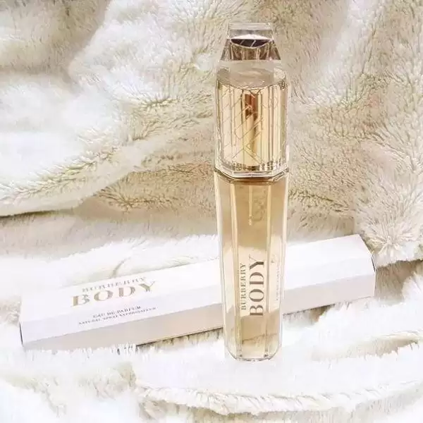 Review nước hoa Burberry – Top 10 mùi hương hấp dẫn nhất