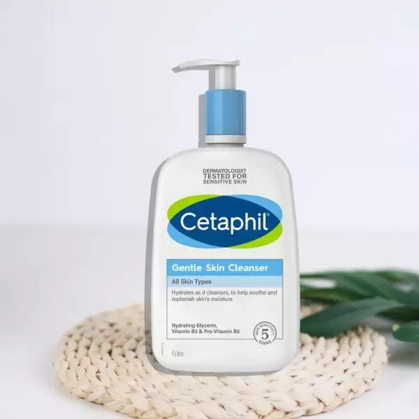 Review sữa rửa mặt Cetaphil – Da nhạy cảm dùng được không?