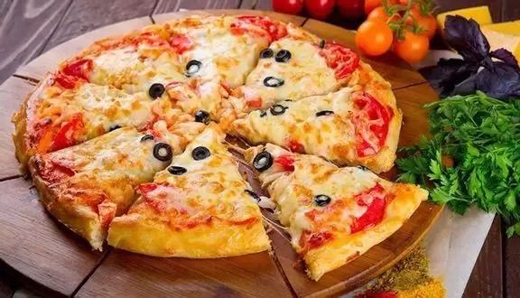 Bánh Pizza để được bao lâu? Có nên ăn pizza để qua đêm không?